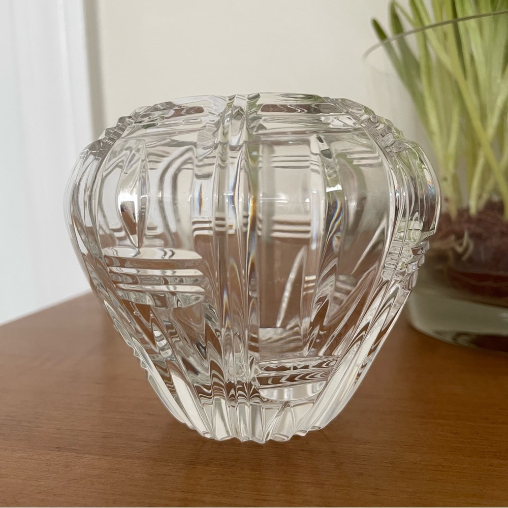 Geometric pattern crystal vase - Picture 5 of 8